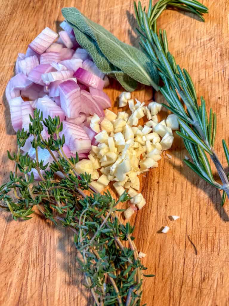 Savory Baked Brie Ingredients